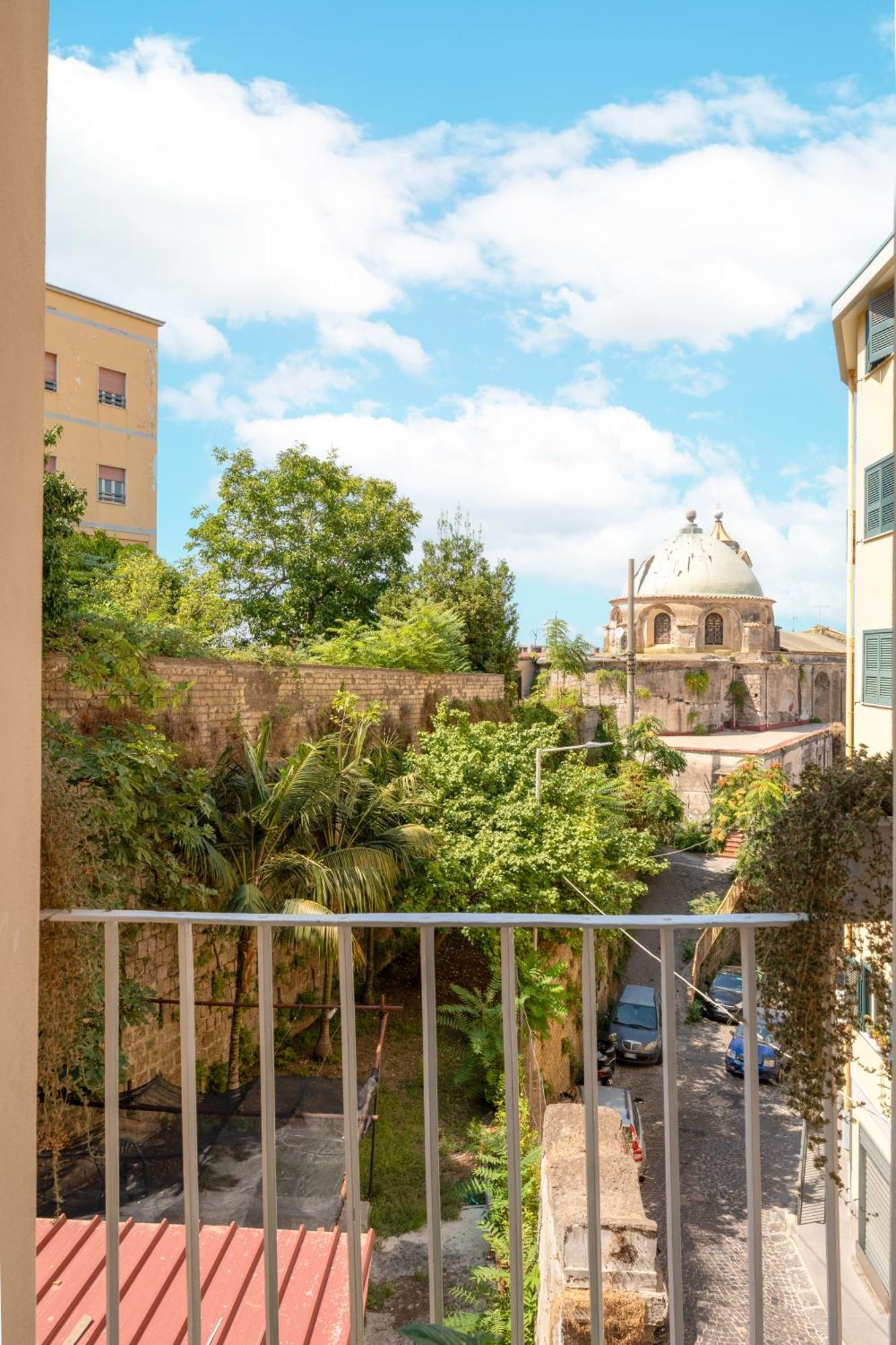 Апартаменты Palazzo Desiderio Кастелламмаре-ди-Стабия Экстерьер фото